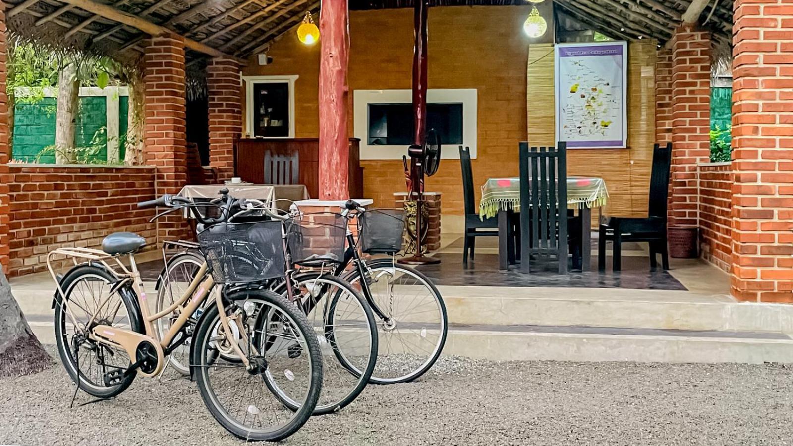 Airport Eco Cottage Катунаяка Экстерьер фото